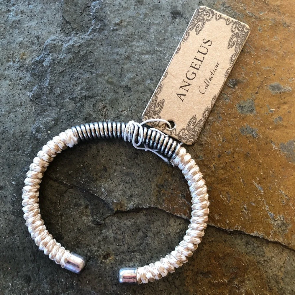 🌼 Wrapped Spring Cuff Bracelet 🌼 - Picture 5 of 8
